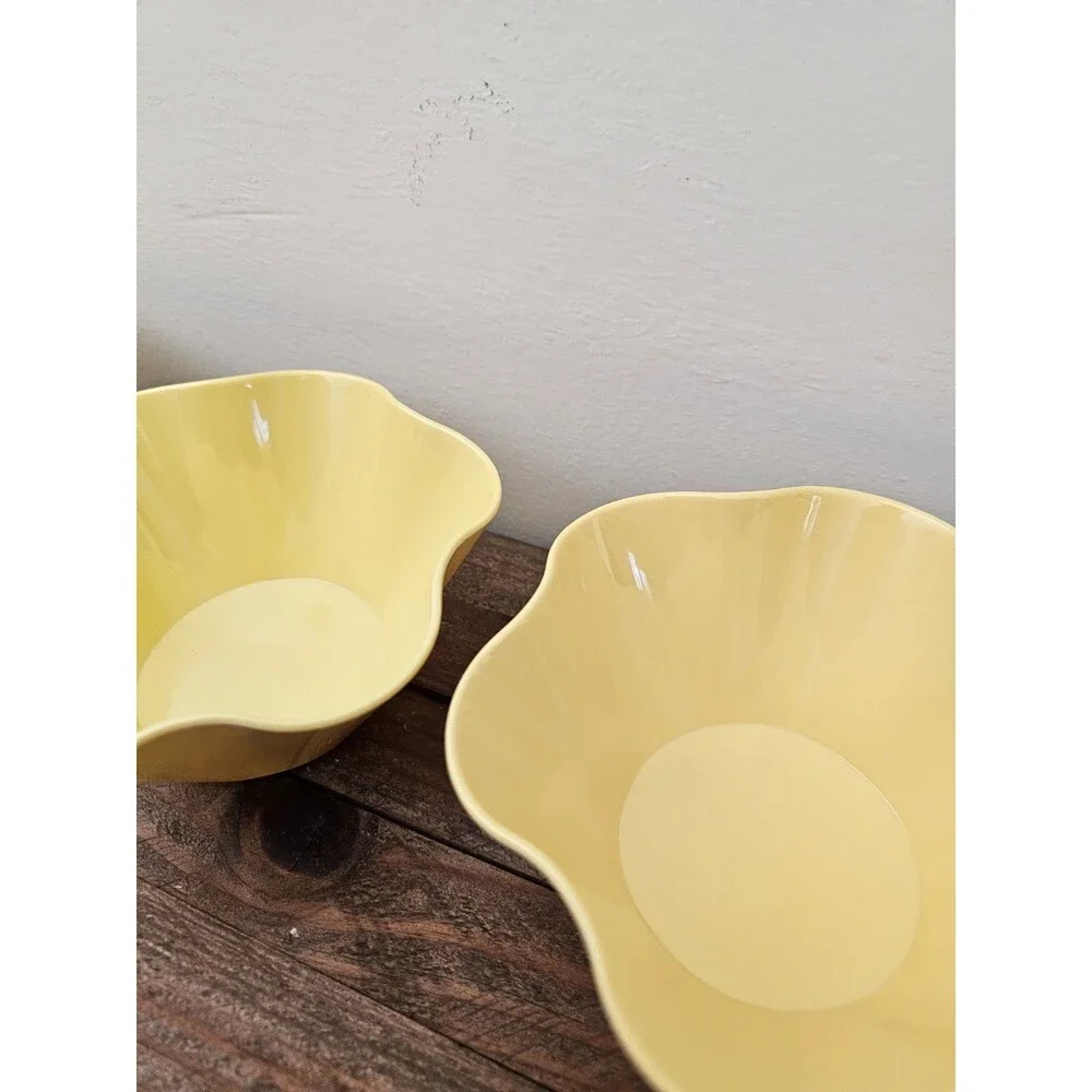Greg Natale – Set of 4 Melamine Bowls Shades Of Yellow Excellent Condition